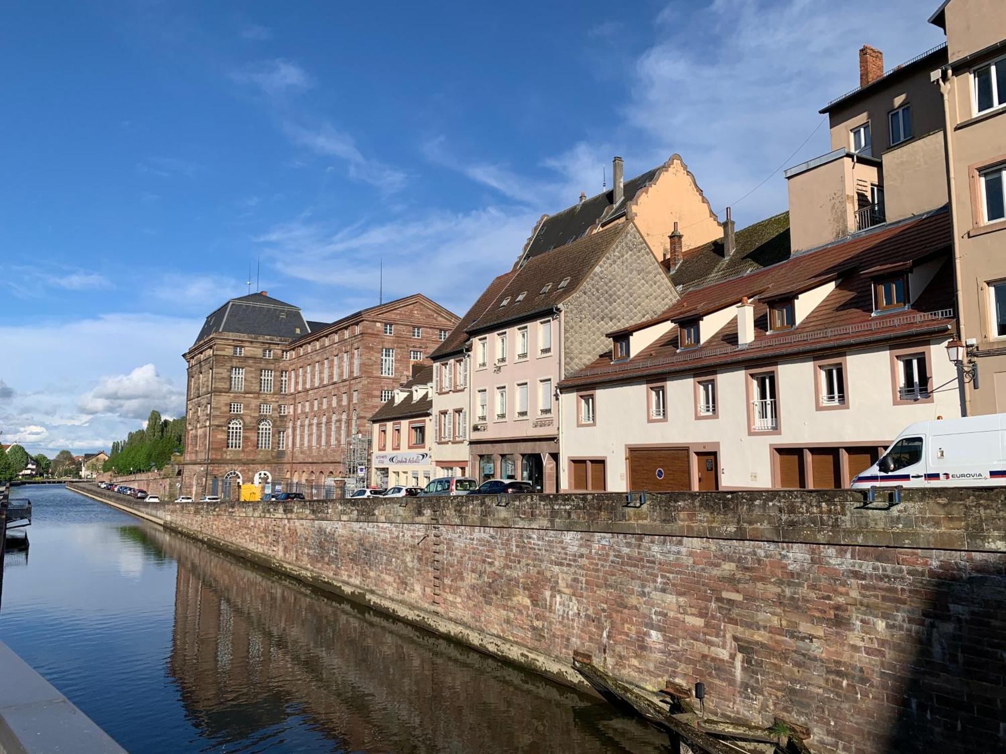 Les Rives Du Chateau, 90M2, Vue Sur Le Canal Саверн Екстериор снимка